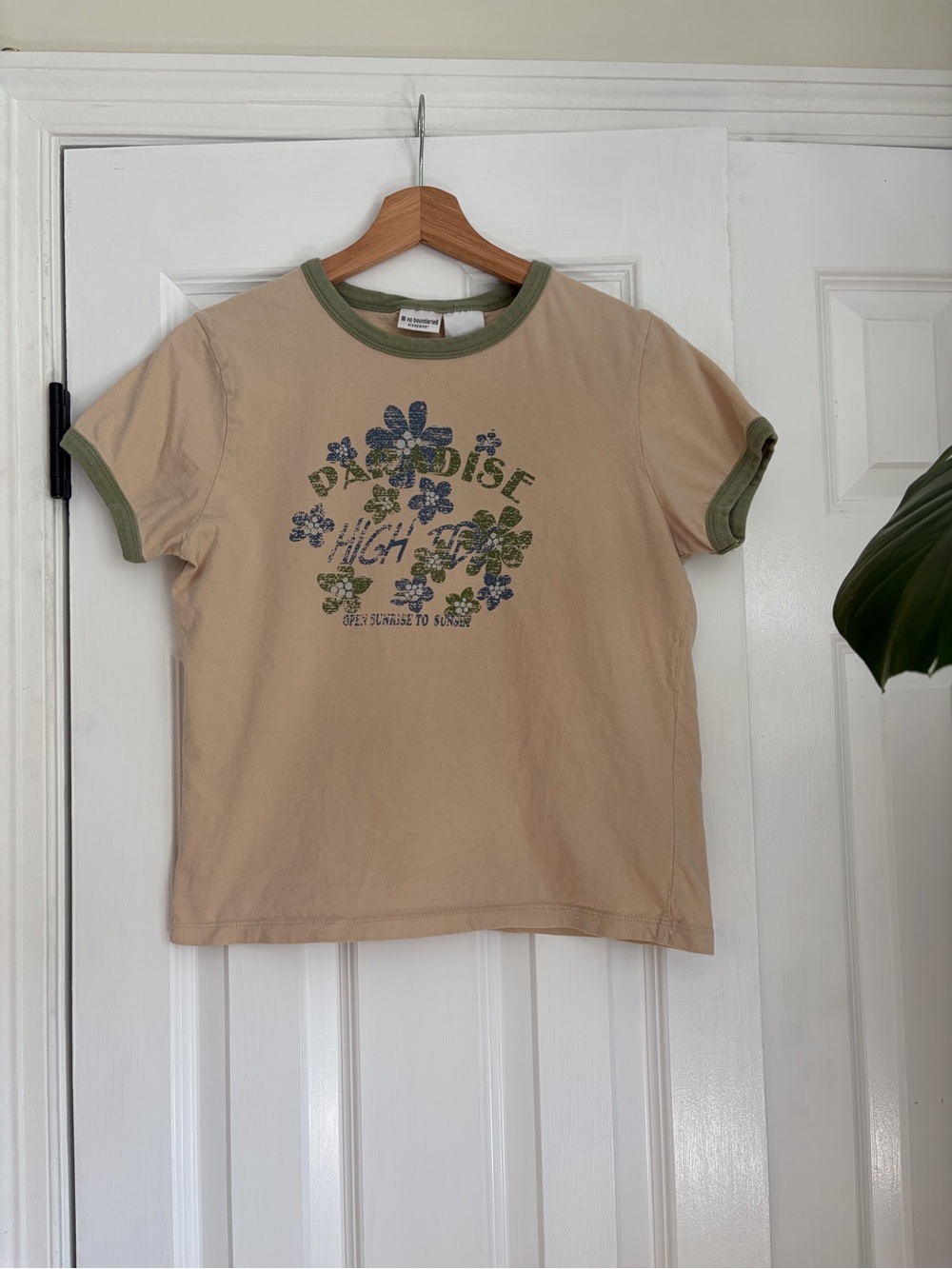 Y2K Surf Inspired Baby Tee - VIEW MEASUREMENTS IN DESCRIPTION